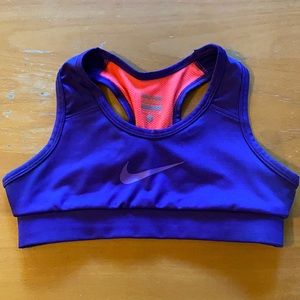 Nike Sports Bra Girls Size Small